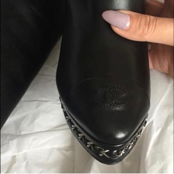 💯 % AUTHENTIC CHANEL HIGH BOOTS ♥️ - Picture 3 of 5